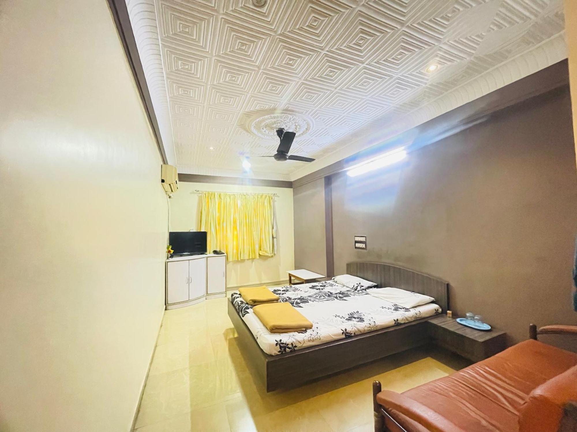 Hotel Rajdhani And Guest House Gujarat - Best Family Hotel In Halol Near Pavagadh And Halol Gidc Dış mekan fotoğraf